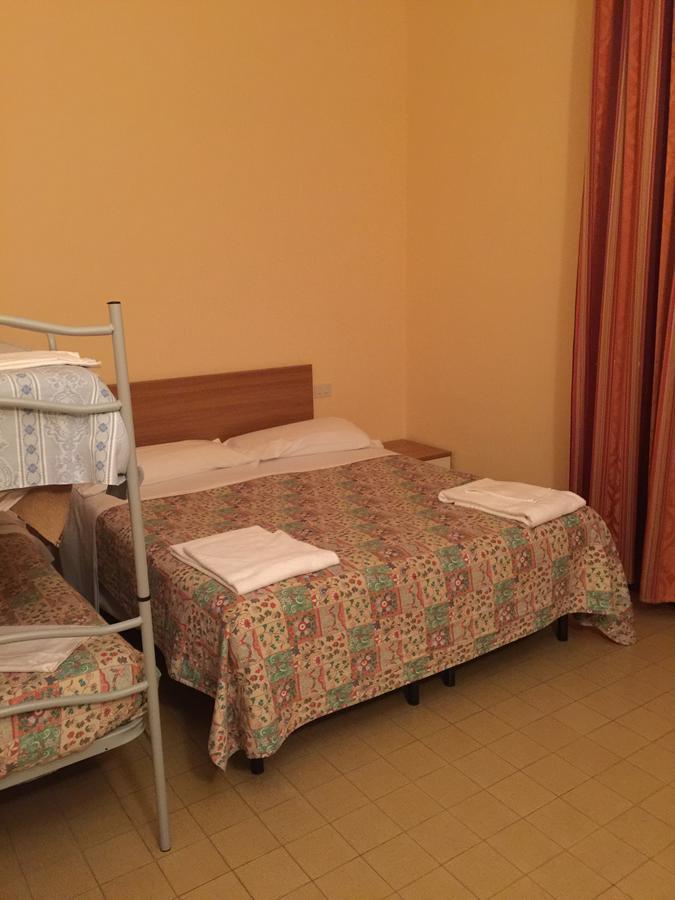 Hotel Rex Chianciano Terme Exterior photo